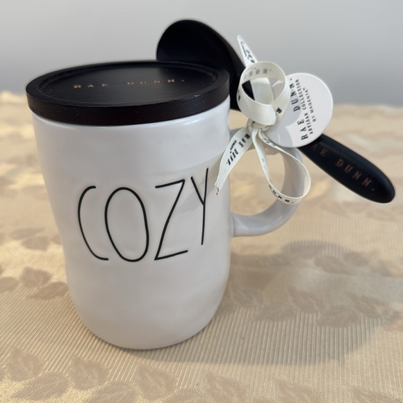 Rae Dunn 3 Piece Mug Set. - Picture 11 of 11